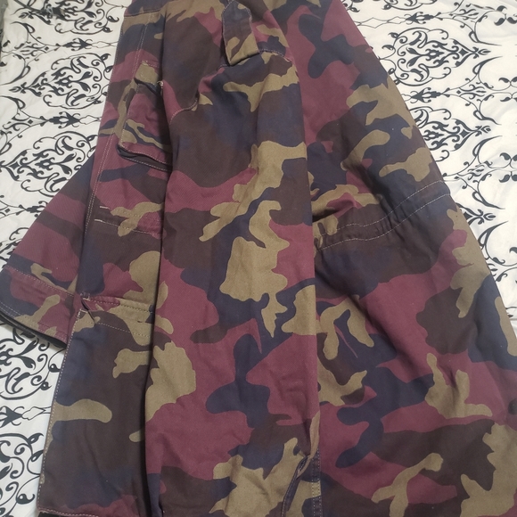 Wesc maroon came field jacket - Picture 1 of 5
